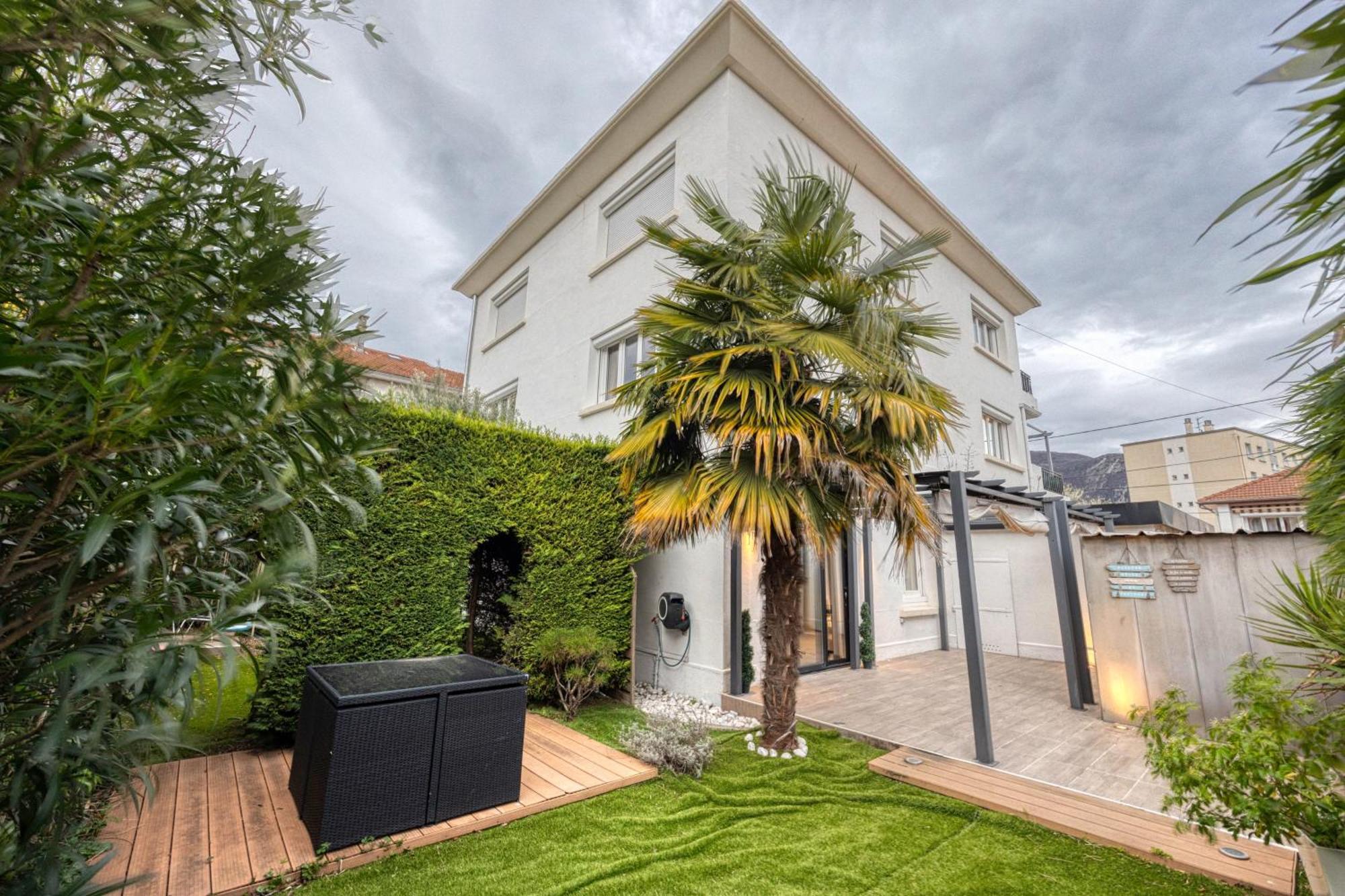 La Villa - Piscine / Karaoke / Jeux Fontaine  Eksteriør bilde