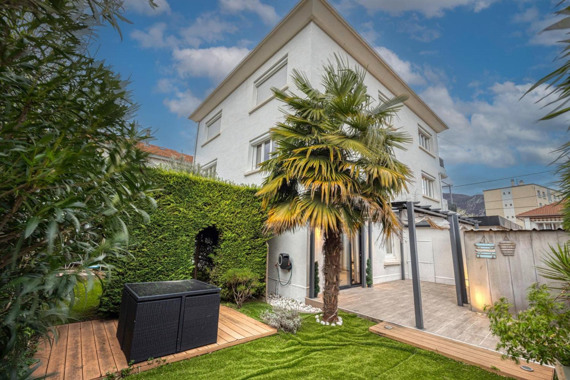 La Villa - Piscine / Karaoke / Jeux Fontaine  Eksteriør bilde
